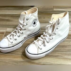 Converse Chuck Taylor All Star Lift Platform Sneaker, Canvas, White, Size 9
